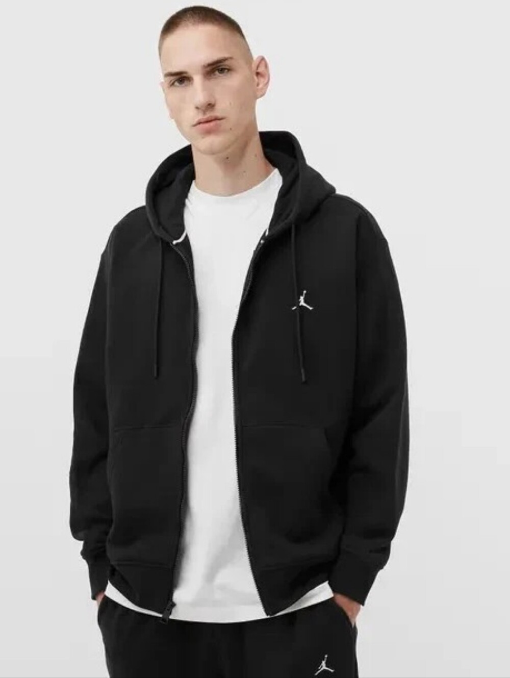 Air Jordan Essential Brooklyn Full-Zip Fleece Hoodie